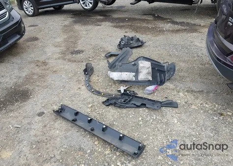 2018 Toyota Rav4 Xle из США, поврежденный, VIN 2T3RFREV5JW714072